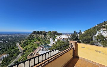 Property slide 19