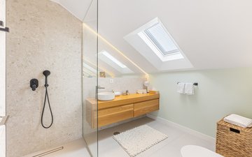 Property slide 25