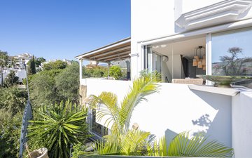Property slide 49