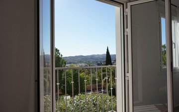 Property slide 4