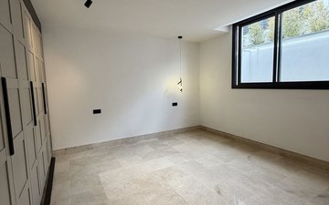 Property slide 28