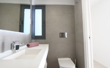 Property slide 28