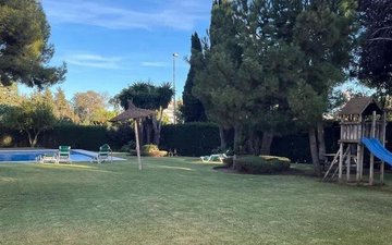 Property slide 17
