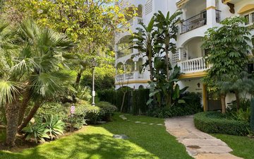 Property slide 10