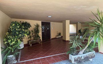 Property slide 22