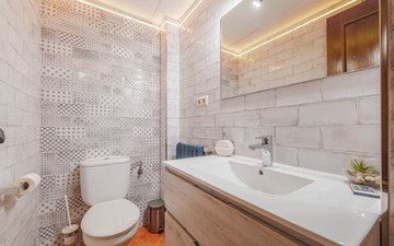 Property slide 10