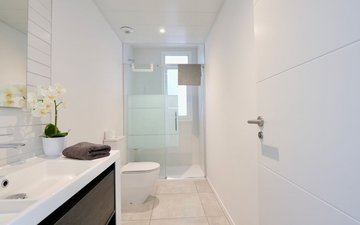 Property slide 16