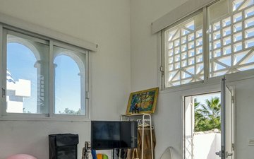 Property slide 41