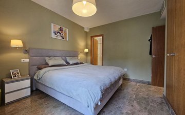 Property slide 4