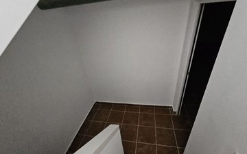 Property slide 33
