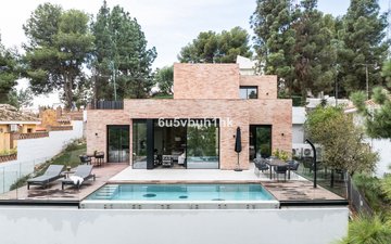 Property slide 5