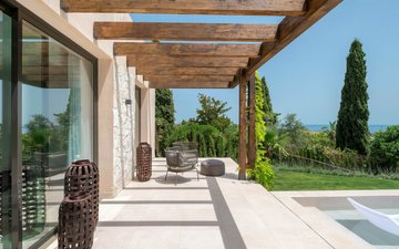 Property slide 18