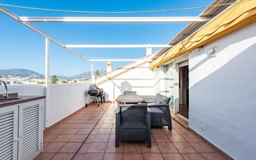 Property slide 21