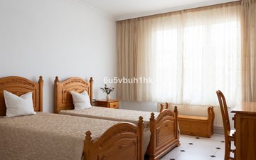 Property slide 16