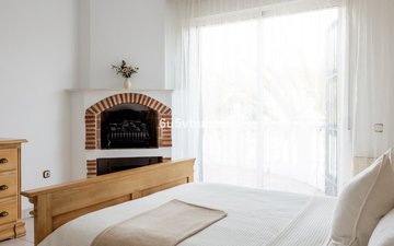 Property slide 17