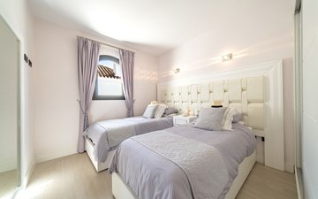 Property slide 24