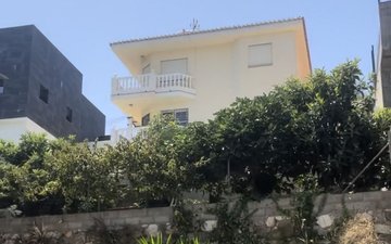 Property slide 9
