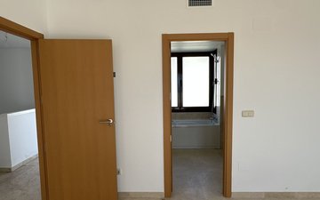 Property slide 44