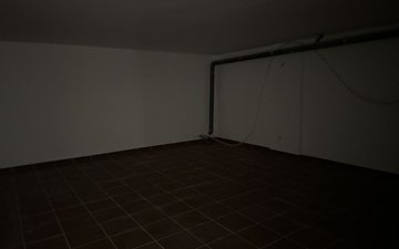 Property slide 76