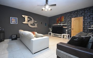 Property slide 14