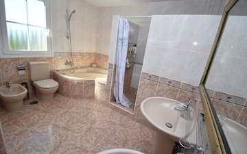 Property slide 31