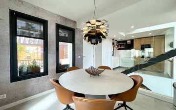 Property slide 14