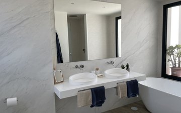 Property slide 21