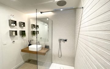 Property slide 33