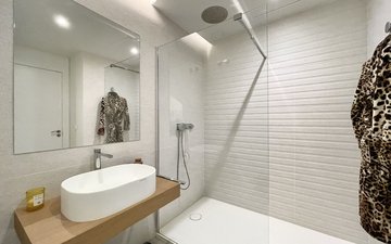 Property slide 39
