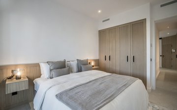 Property slide 17