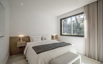 Property slide 19