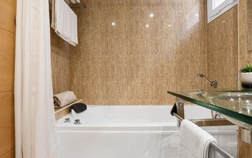 Property slide 10