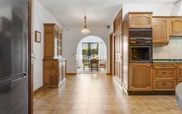 Property slide 26