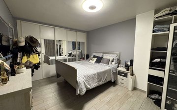 Property slide 12