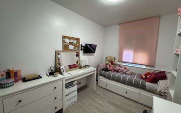 Property slide 17