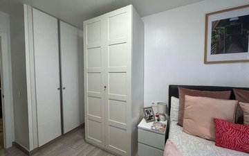 Property slide 21