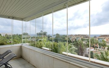 Property slide 20