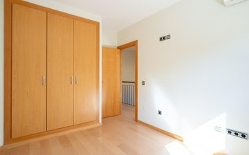 Property slide 24