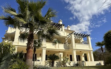 Property slide 20