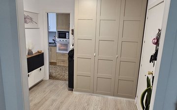 Property slide 16