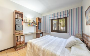 Property slide 11