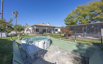 Property slide 24