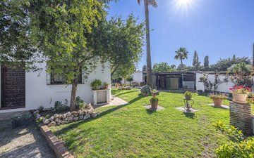 Property slide 25