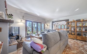 Property slide 4