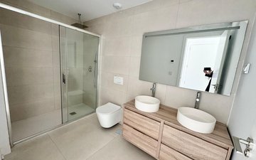 Property slide 11