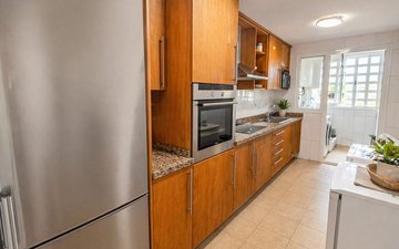 Property slide 22