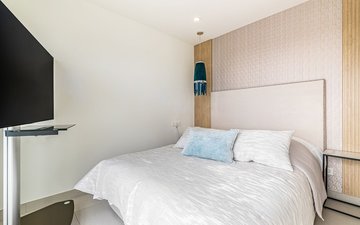 Property slide 7