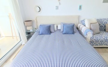 Property slide 10
