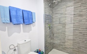 Property slide 22