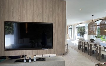 Property slide 18